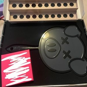 Jeffree star mirror